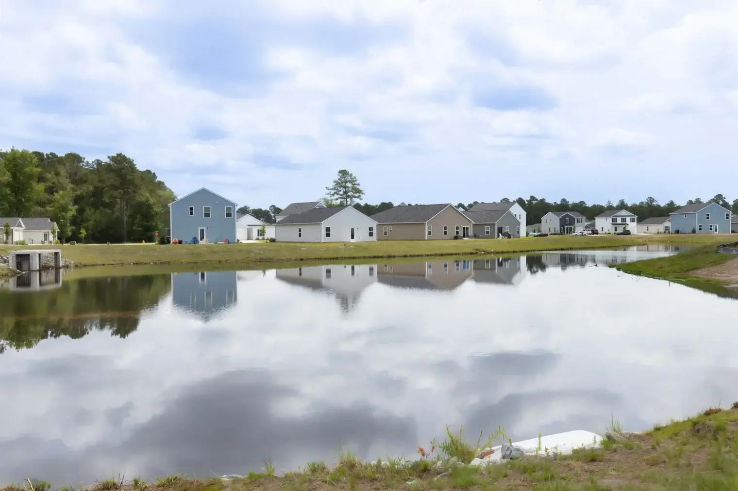 1915 boynton way se 20240625 small 029