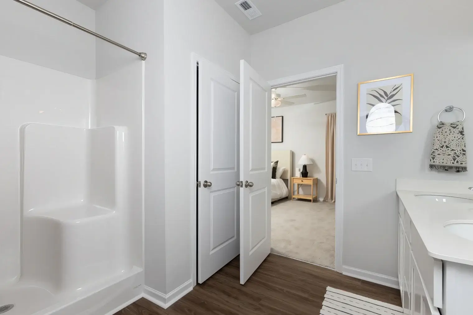 1915 boynton way se 20240625 small 015